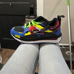 Fila Women's Sneakers in Black, Blue, Red, and Yellow